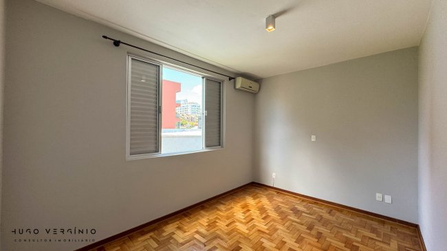Apartamento no corao de Coqueiros